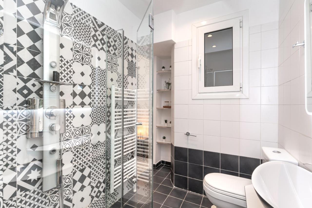 Modern Apartment, Short Walk To Acropolis Sites Atena Exterior foto